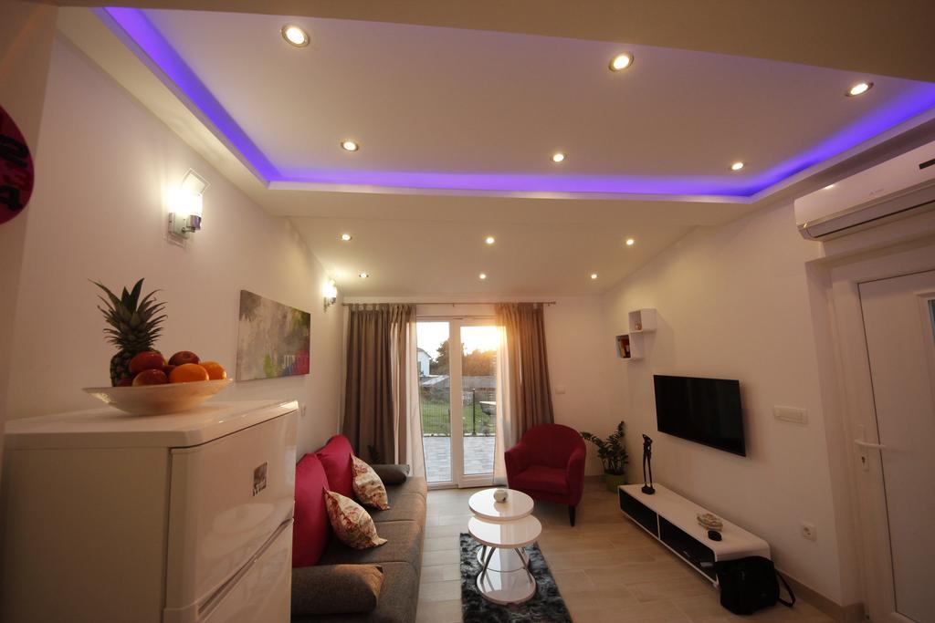 Apartment Golden Dreams *